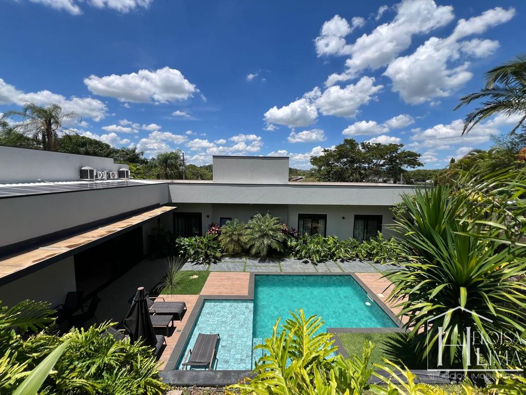 Casa térrea com 3 suítes em terreno de 1.160 m² na Fazenda São Joaquim in Vinhedo/SP