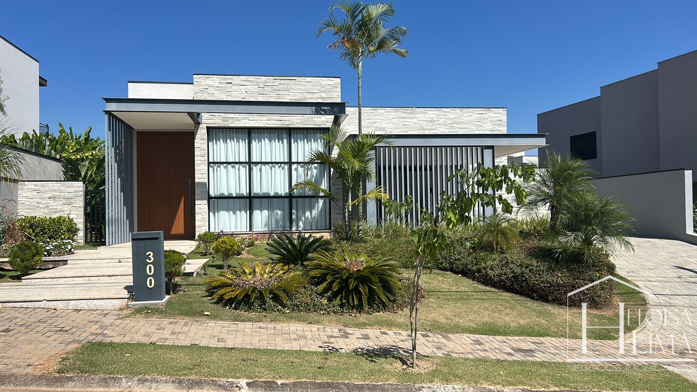 Casa com 3 suítes em terreno de 800 m² no Condomínio Campo de Toscana in Vinhedo/SP