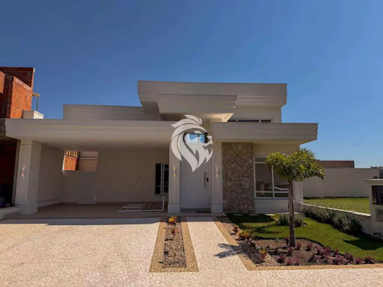 Casa de 193 m² com 3 suítes no Condomínio Dona Maria Cândida em Indaiatuba/SP