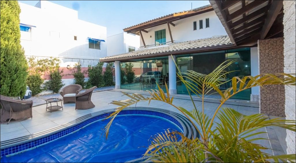 Casa de alto padrão com 4 suítes, piscina e espaço gourmet no Paraíso dos Pataxós em Porto Seguro em Porto Seguro/BA